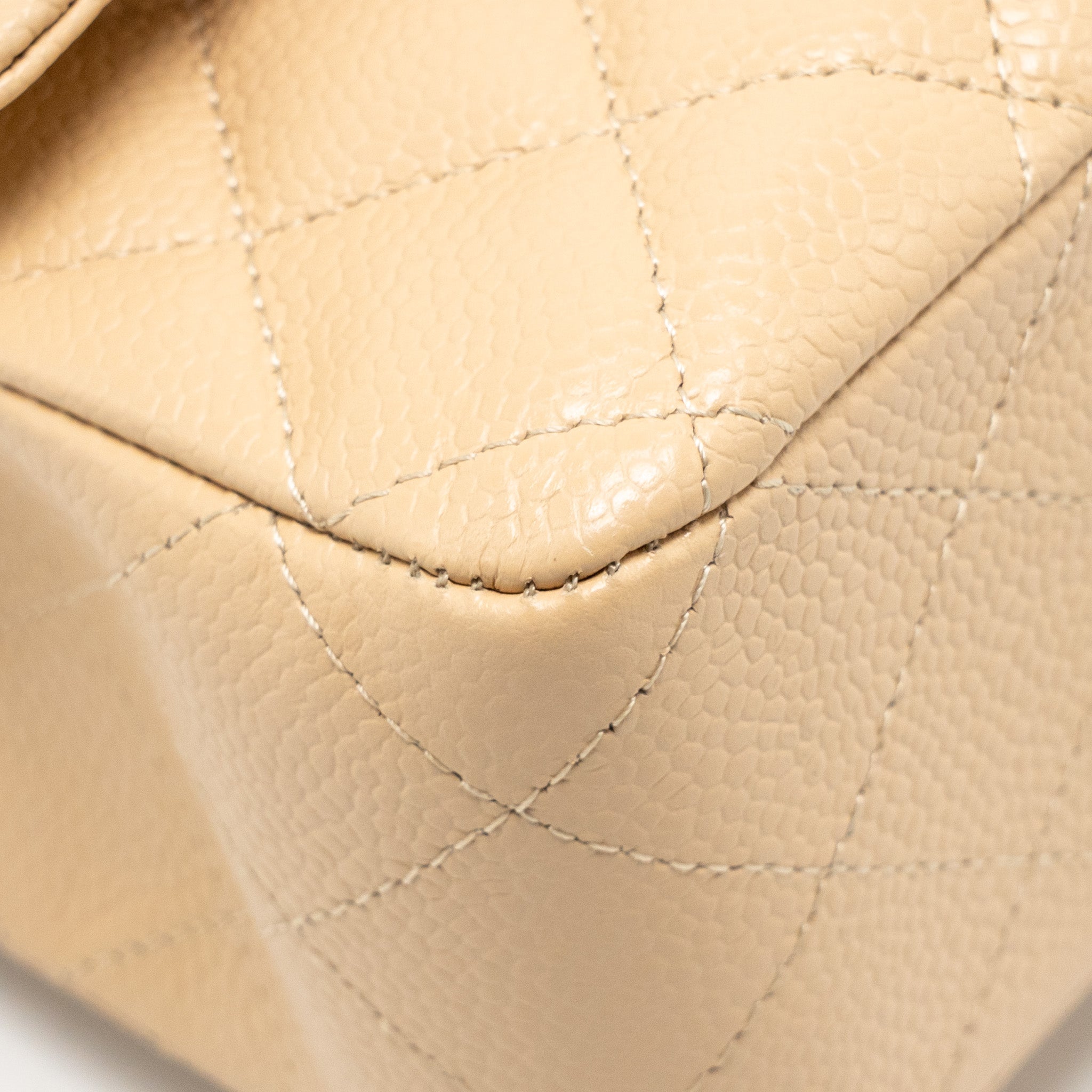 chanel-beige