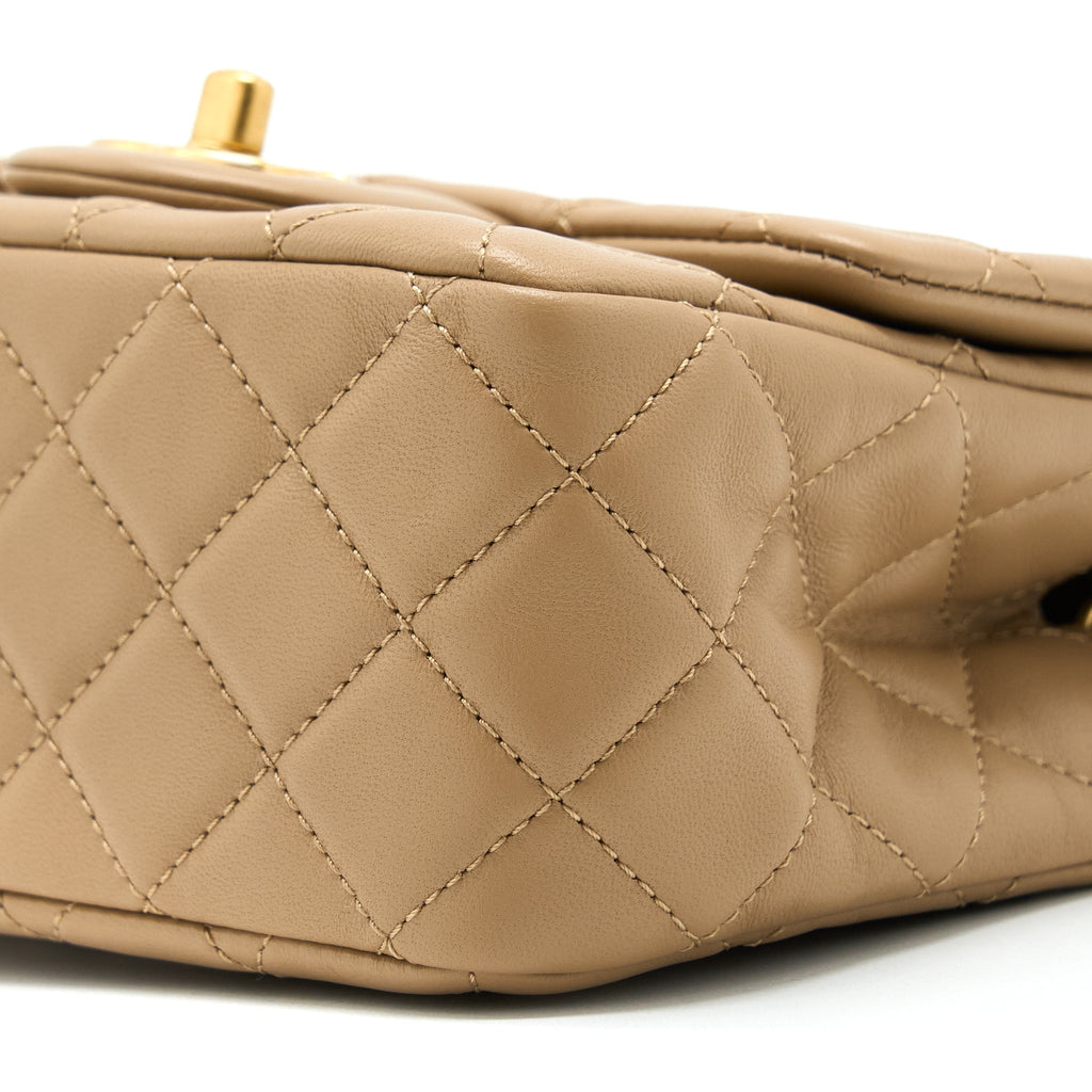 chanel-pearl-crush-mini-square-lambskin-dark-beige-ghwmicrochip
