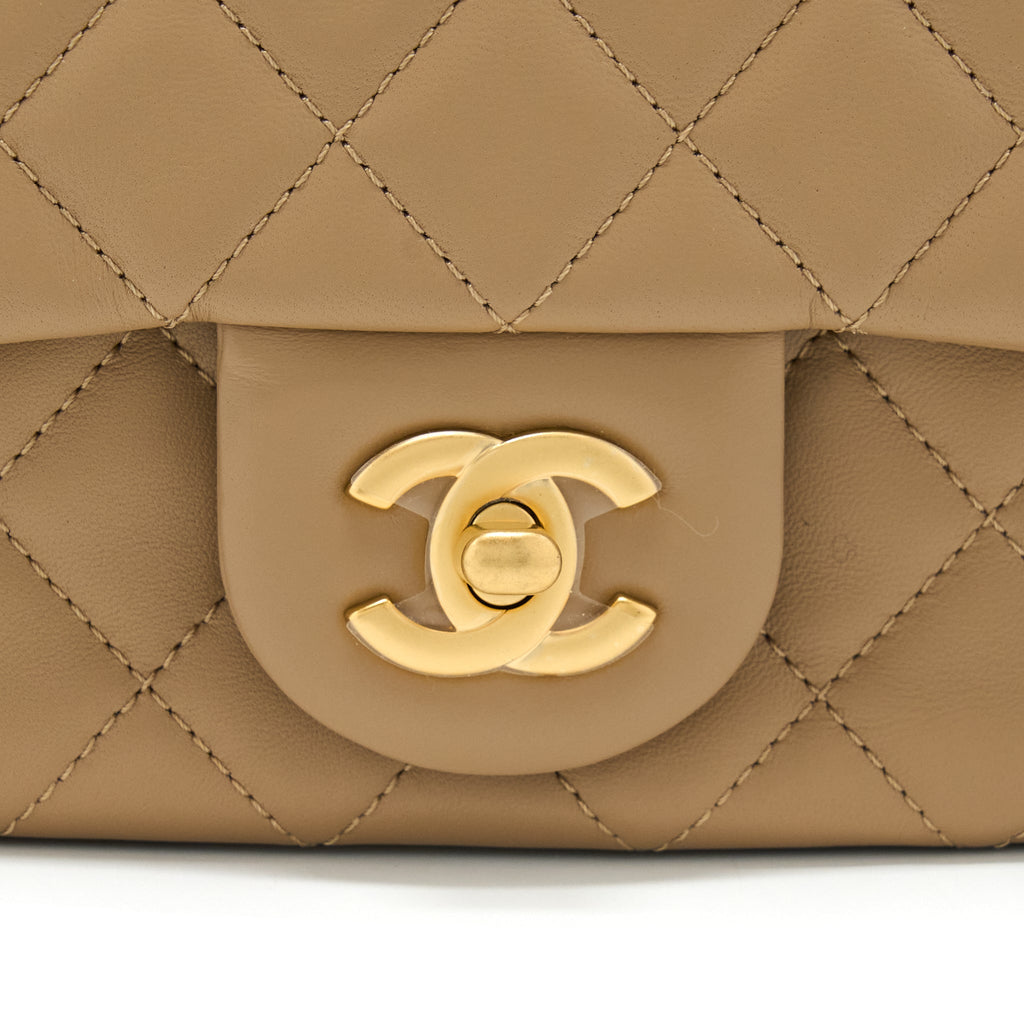 chanel-pearl-crush-mini-square-lambskin-dark-beige-ghwmicrochip