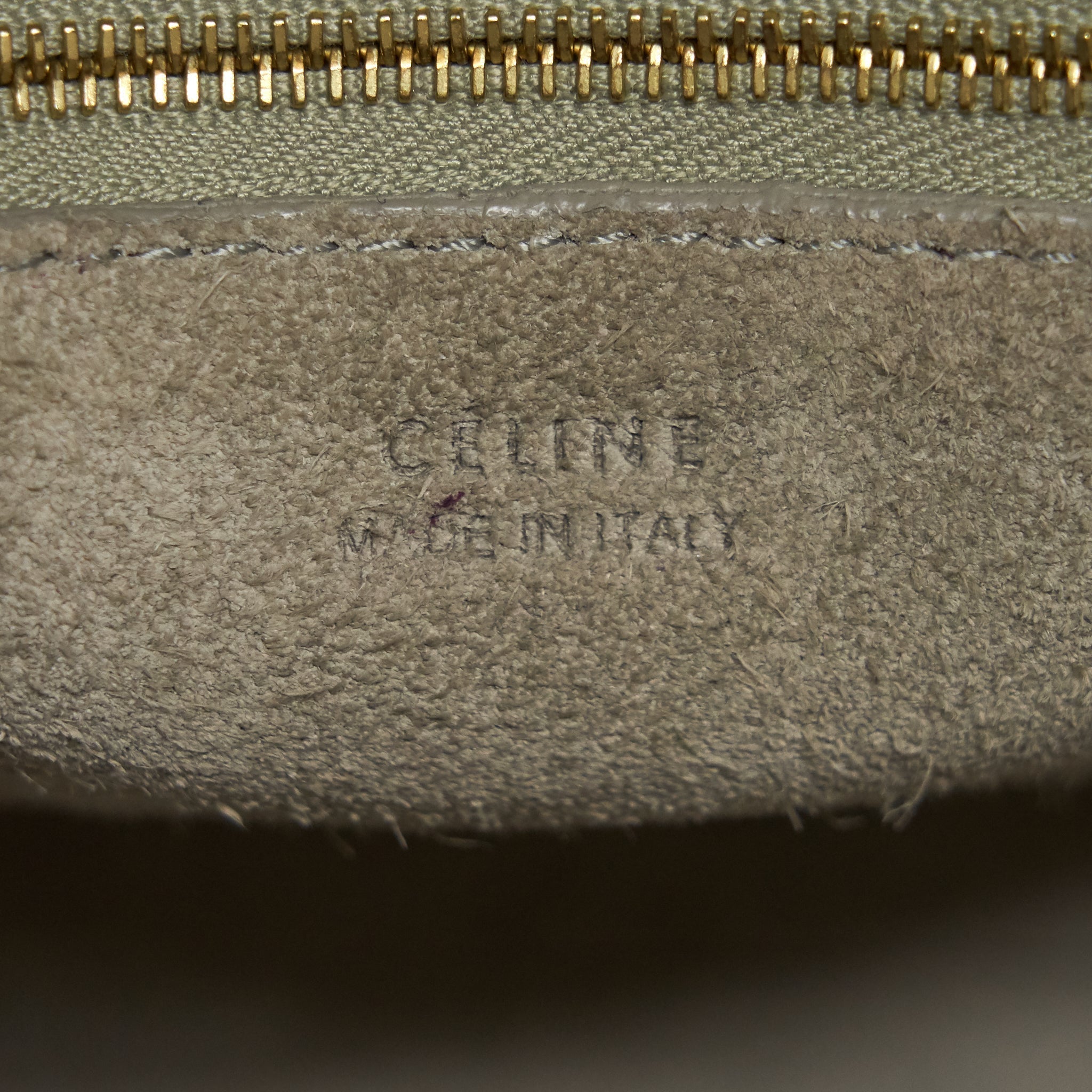 celine-sangle-bucket-bag-in-light-grey