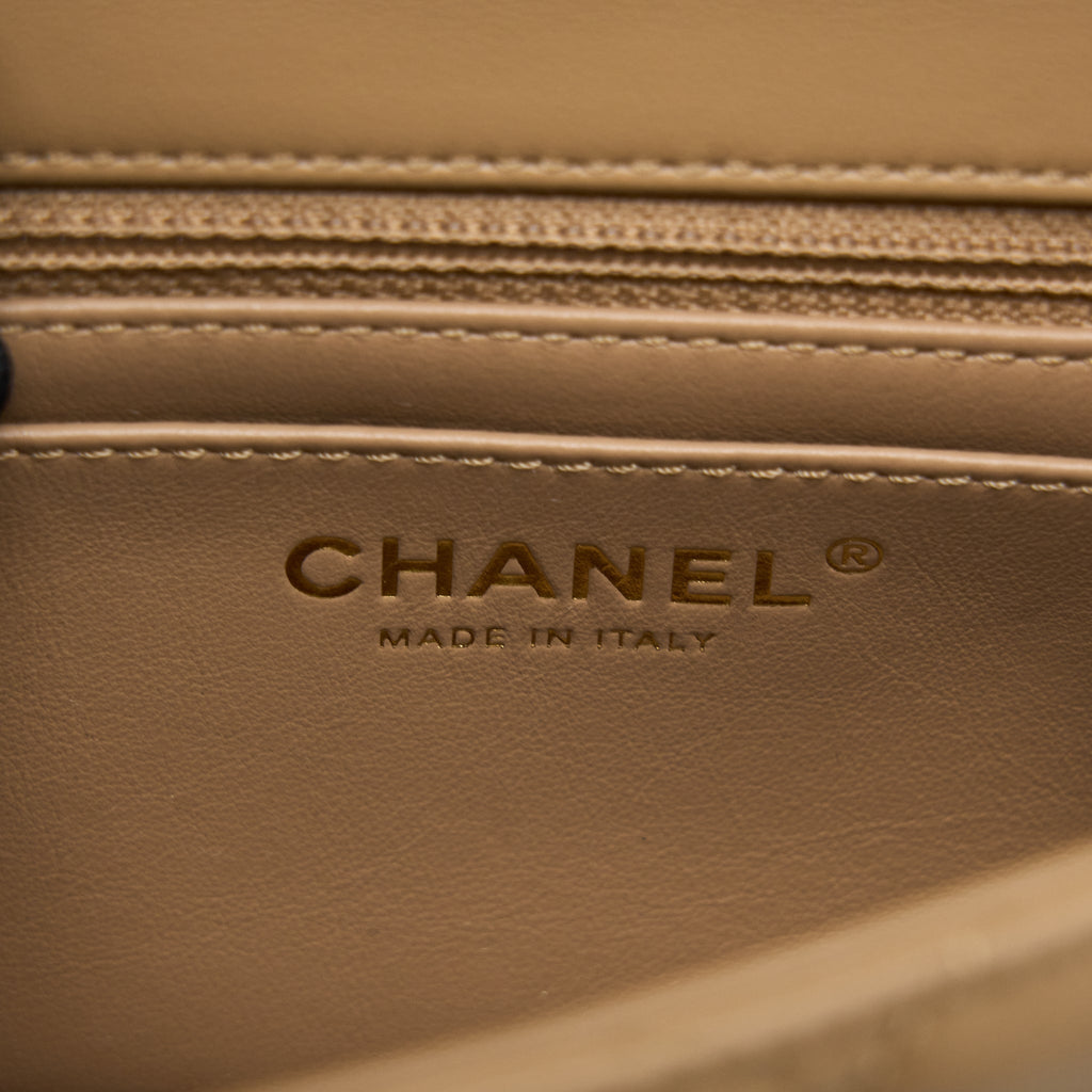 chanel-pearl-crush-mini-square-lambskin-dark-beige-ghwmicrochip