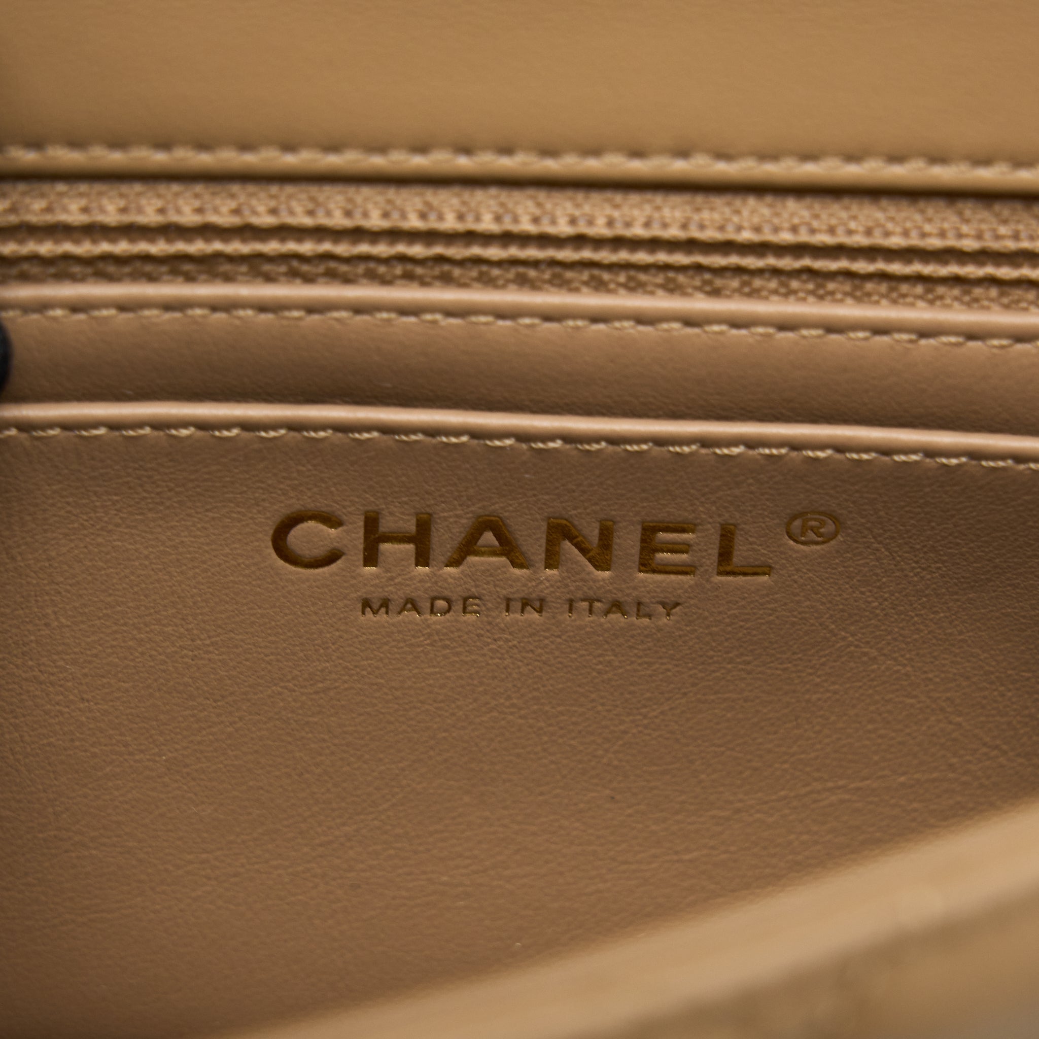 chanel-pearl-crush-mini-square-lambskin-dark-beige-ghwmicrochip