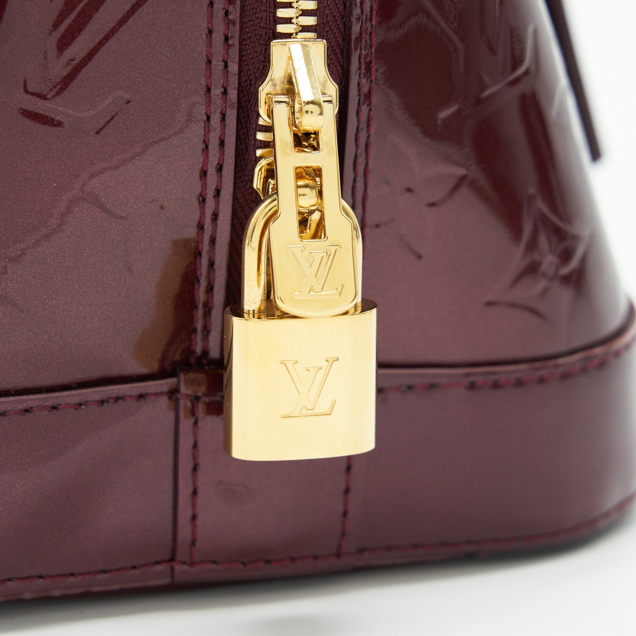 louis-vuitton-alma-pm-patent-leather-amarante-ghw