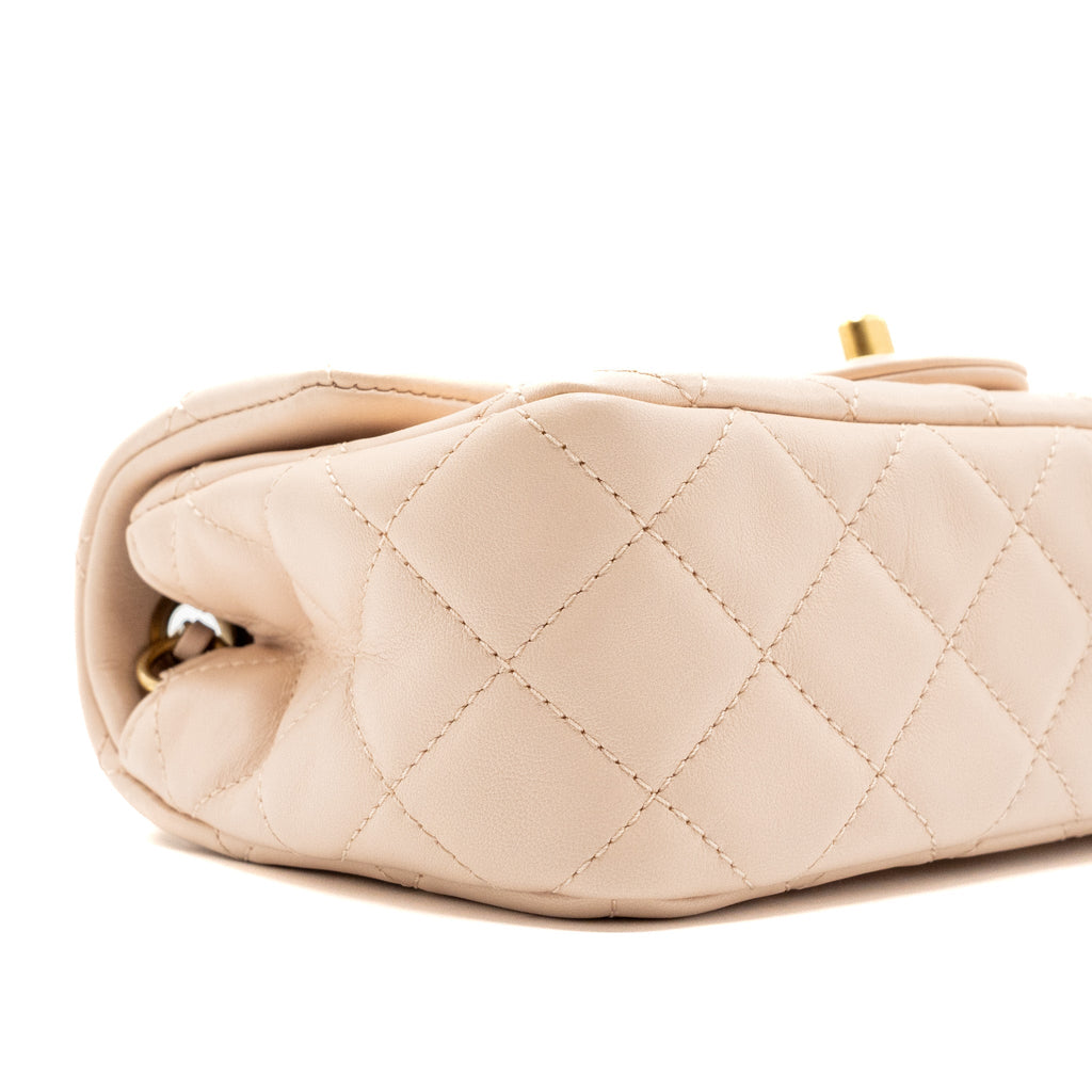 chanel-pearl-crush-mini-rectangular-flap-bag-lambskin-light-pink-ghw-microchip