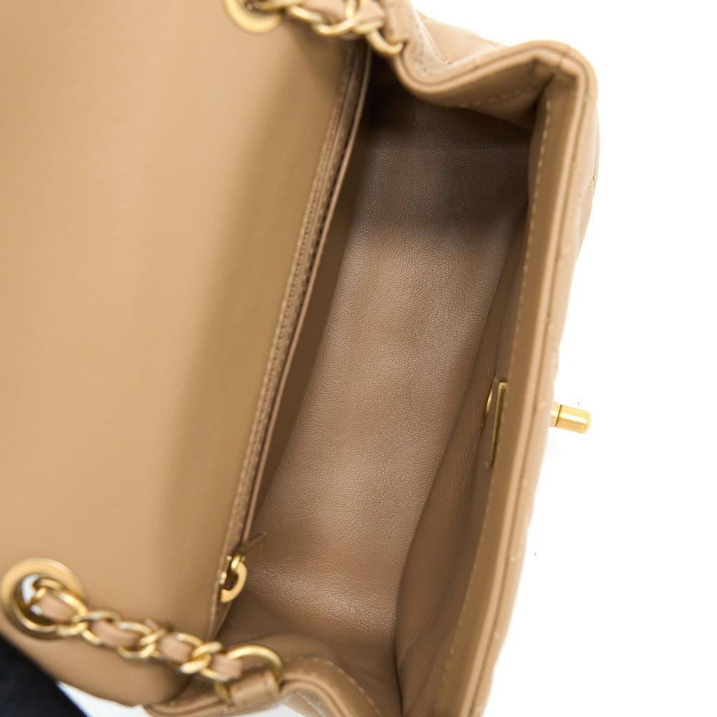 chanel-pearl-crush-mini-square-lambskin-dark-beige-ghwmicrochip