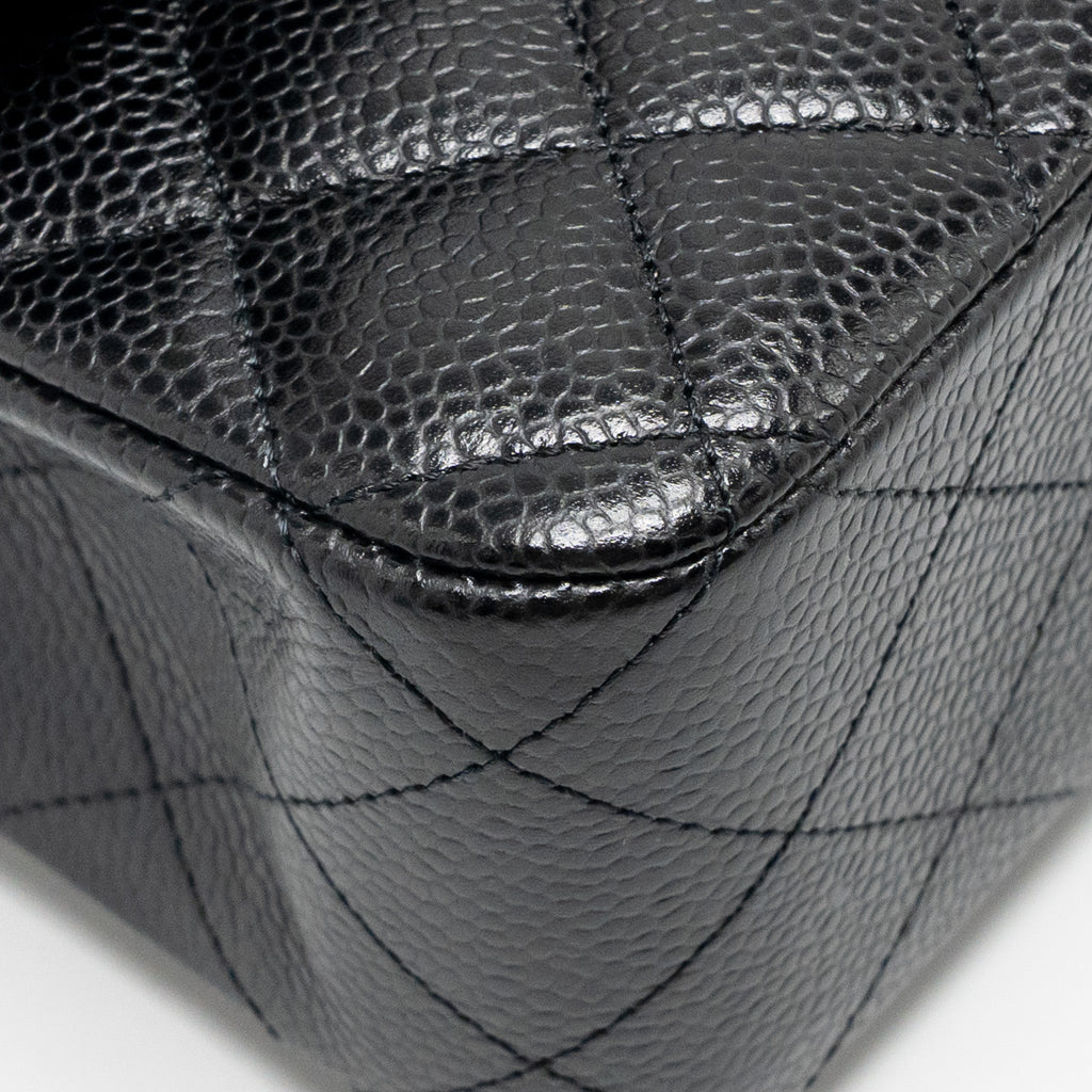 chanel-medium-classic-double-flap-bag-caviar-black-ghw-copy-1