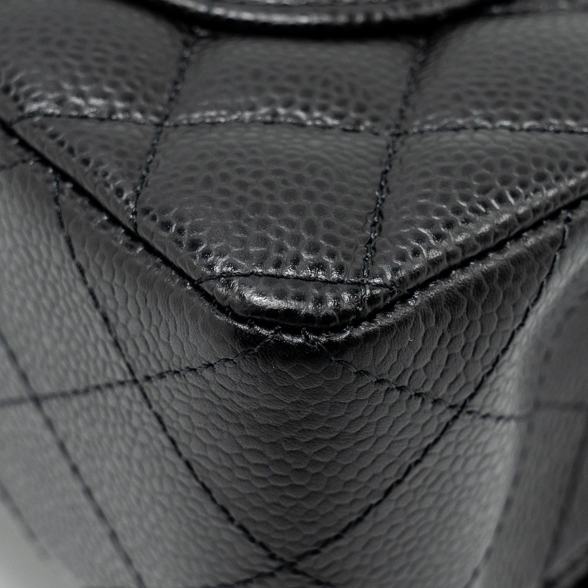 chanel-small-classic-double-flap-bag-caviar-ghw