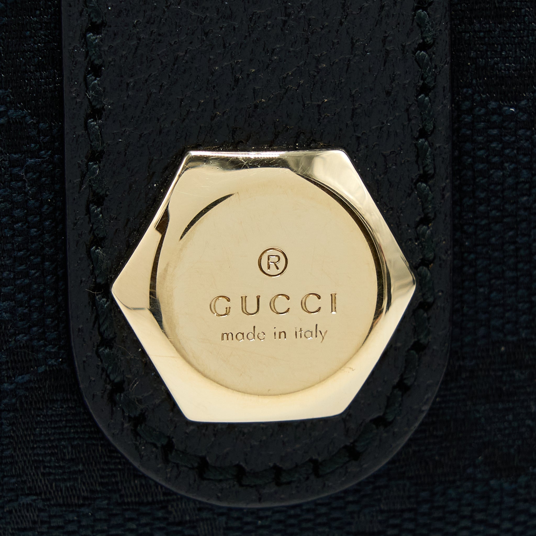 gucci-boston-bag-gg-supreme-fabric-black-shw