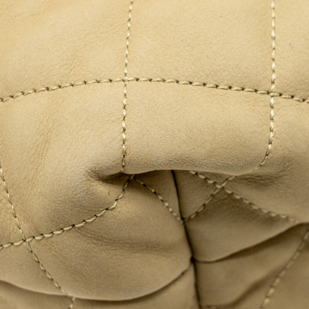 saint-laurent-ysl-icare-maxi-quilted-tote-bag-nubuck-suede-beige-ghw
