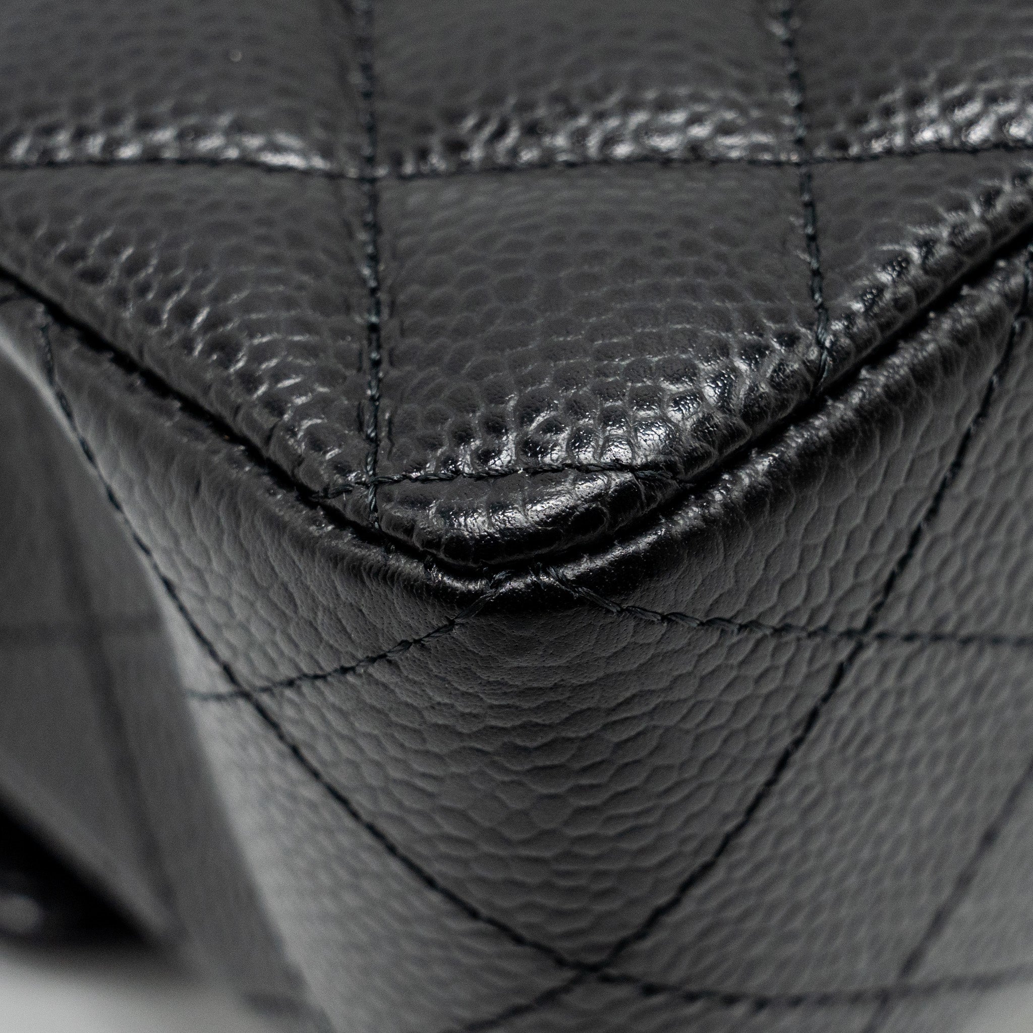 chanel-small-classic-double-flap-bag-caviar-ghw