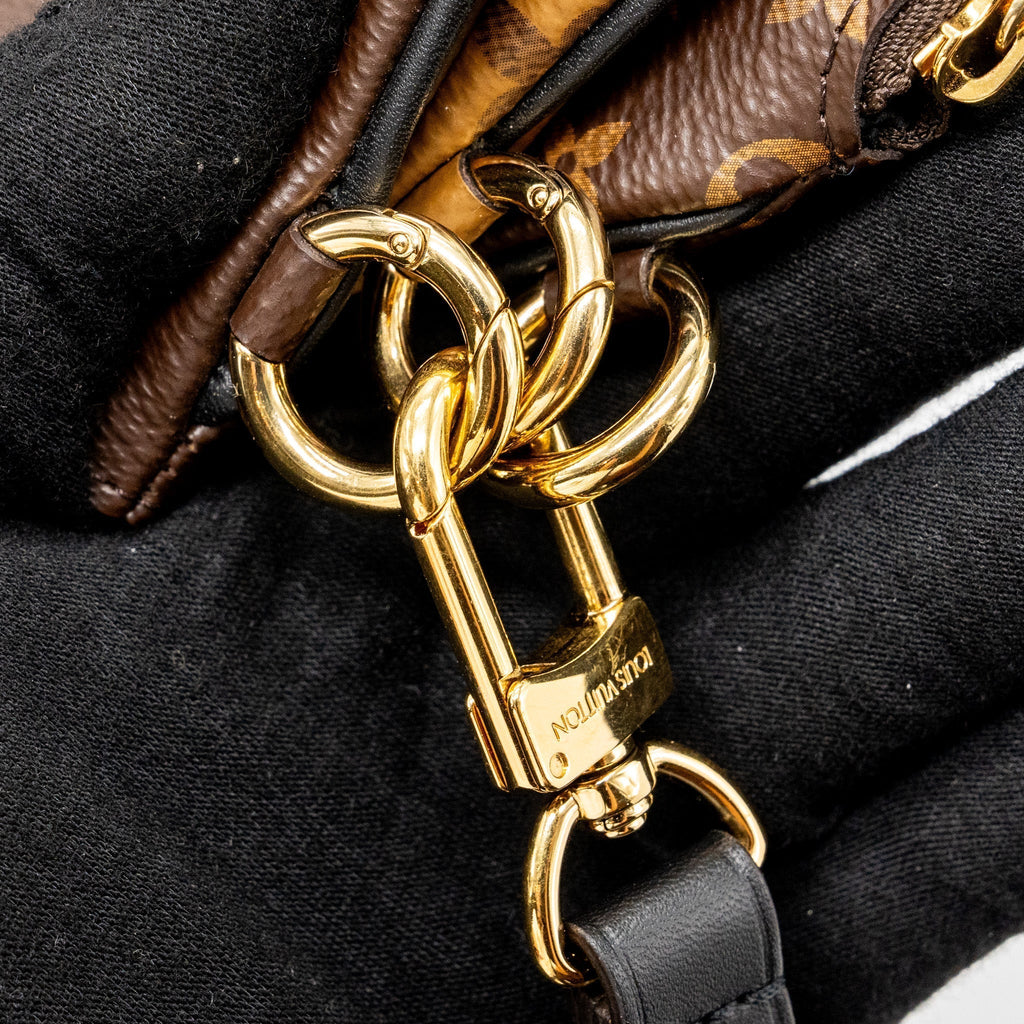 louis-vuitton-trio-pouch-monogram-canvas-ghw