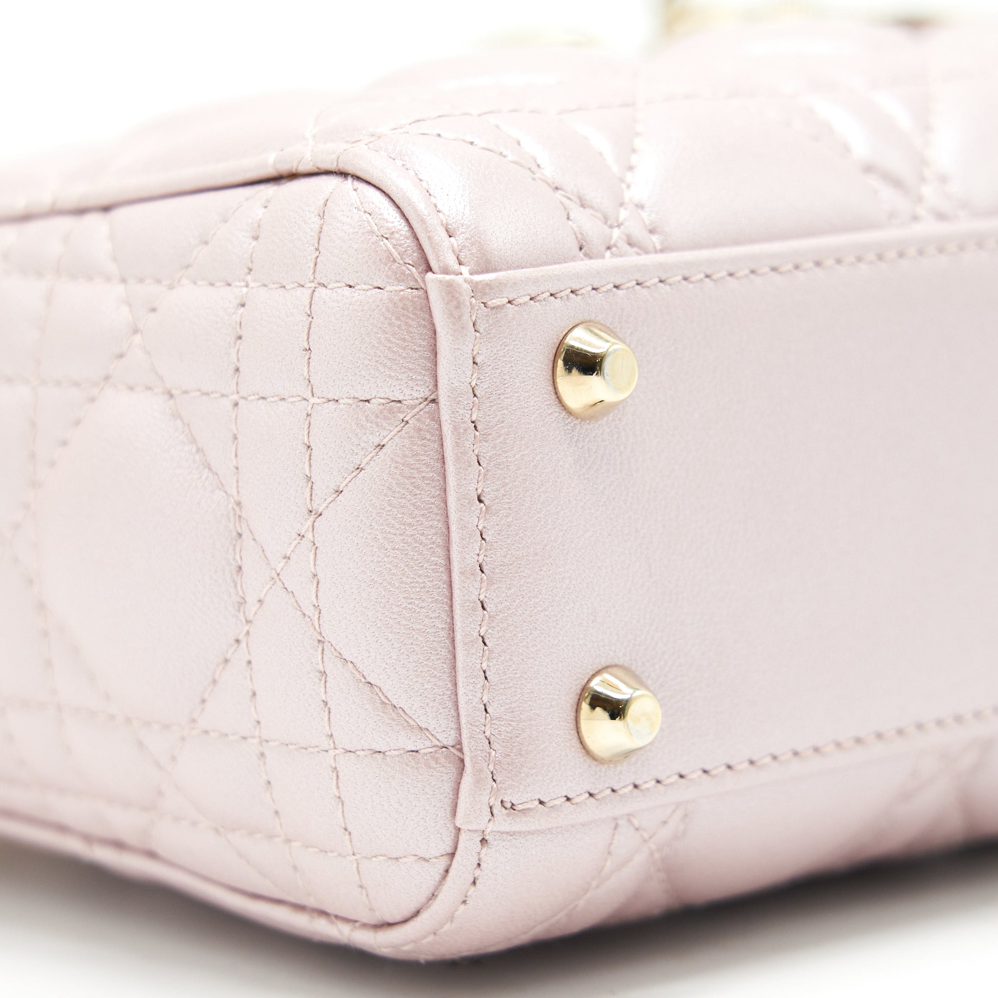 dior-mini-lady-with-chain-lotus-pearl-ghw