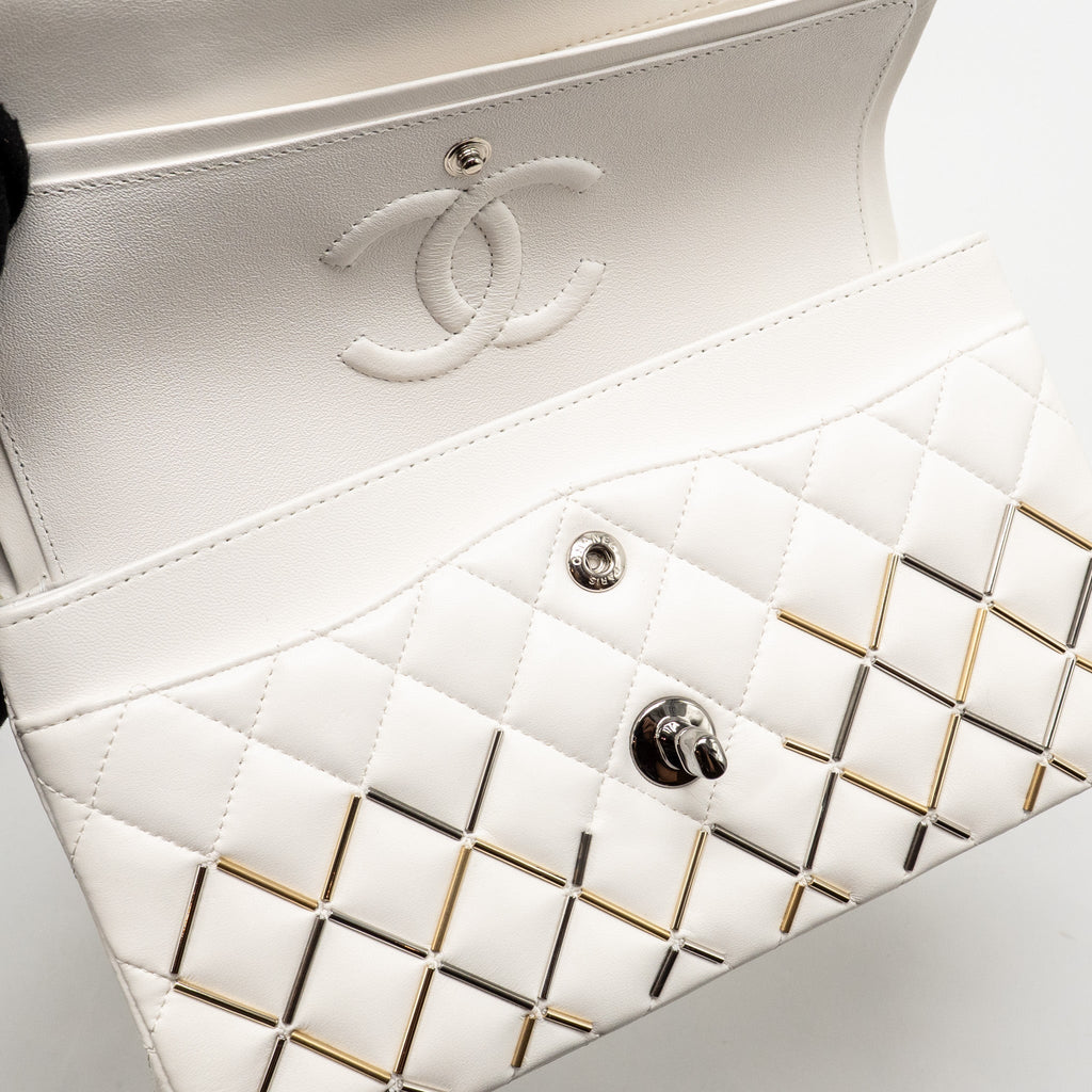 chanel-bicolor-metal-small-classic-double-flap-bag-lambskin-white-mulitcolour-hardware-copy-1