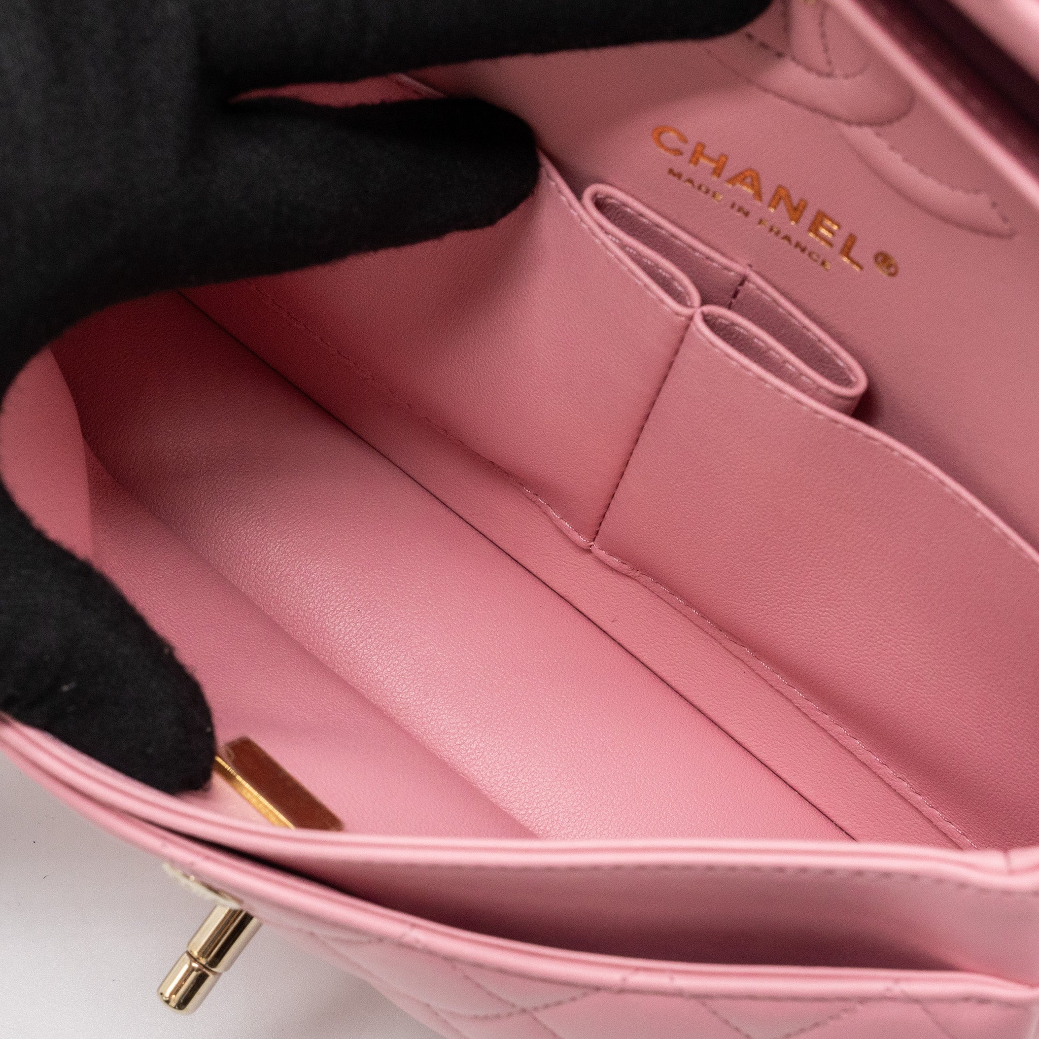 chanel-small-classic-double-flap-bag-lambskin-pink-lghwmicrochip-copy-1