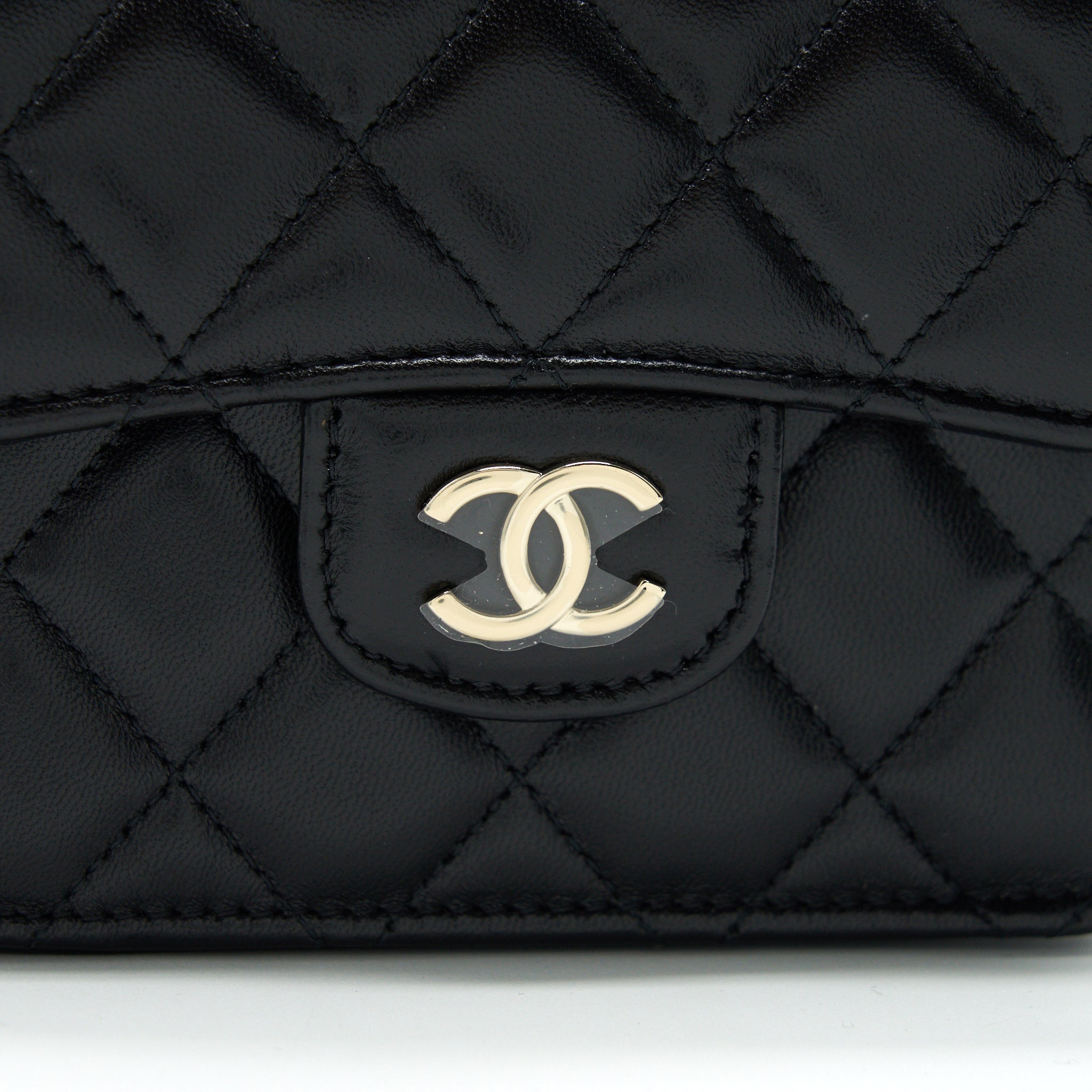 chanel-21k-flap-coin-purse-with-chain-black-lghw