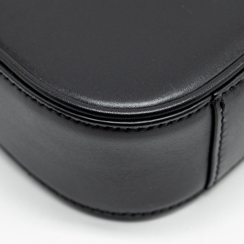 saint-laurent-ysl-mini-le-5-a-7-hobo-bag-smooth-calfskin-black-ghw