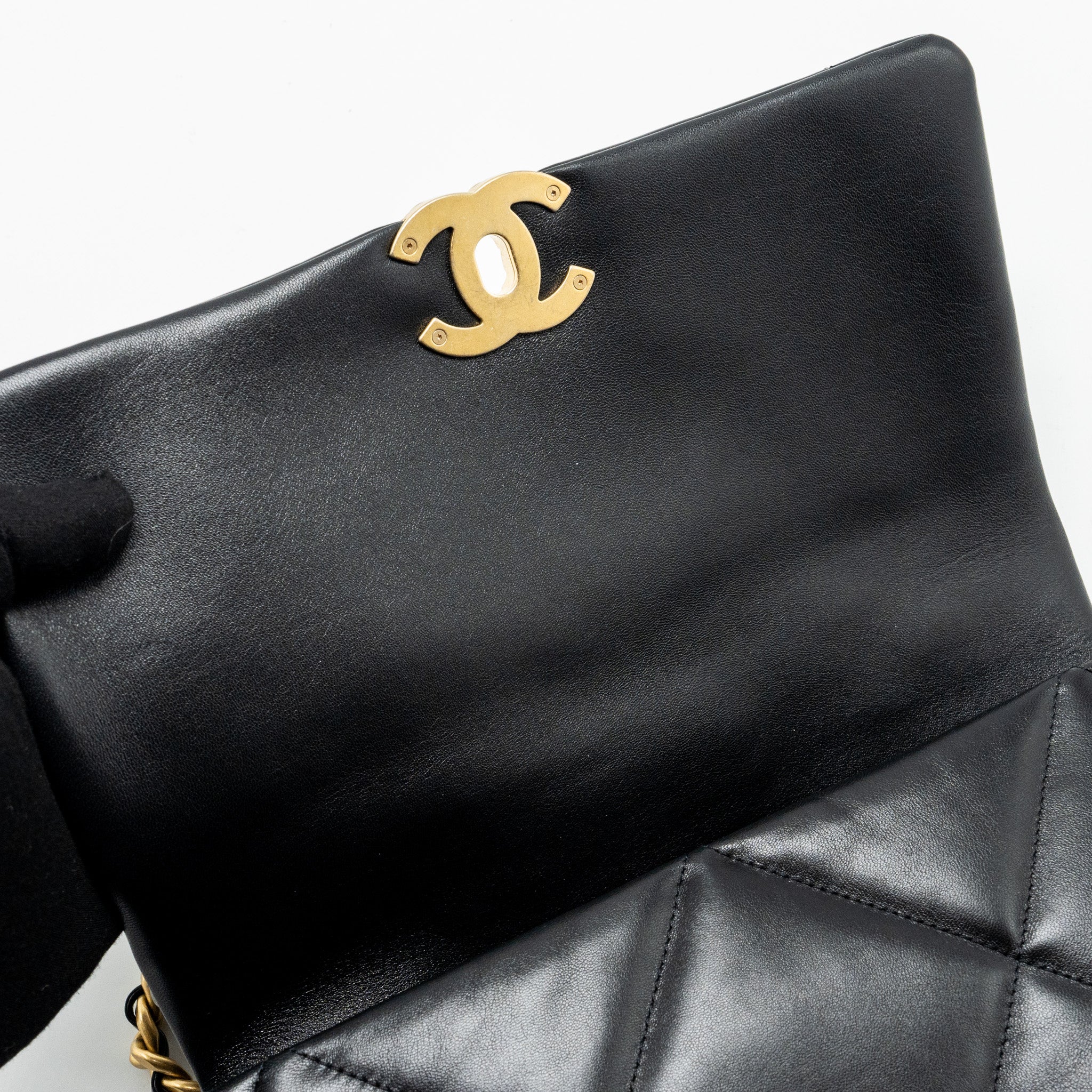 chanel-large-19-bag-lambskin-black-ghw-copy