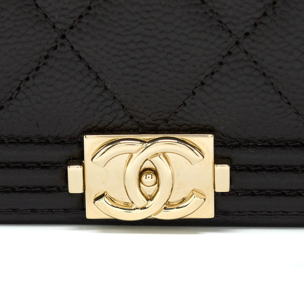 chanel-boy-wallet-on-chain-grained-calfskin-brown-lghw-microchip