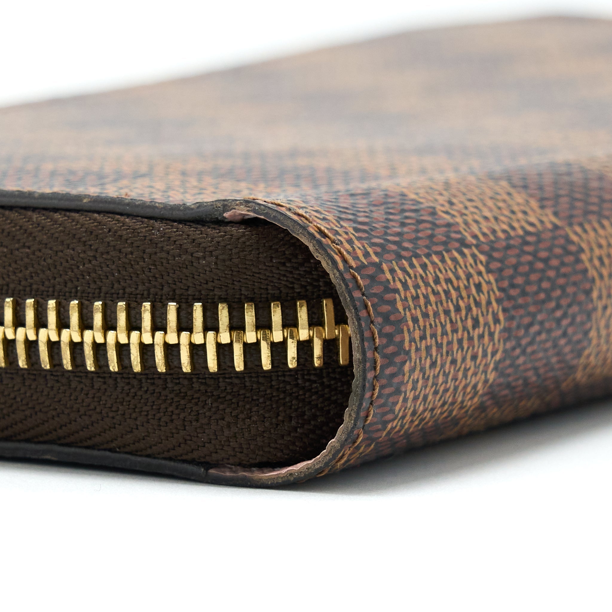 louis-vuitton-zippy-wallet-damier-ebene-canvas-rose-ballerine-ghw