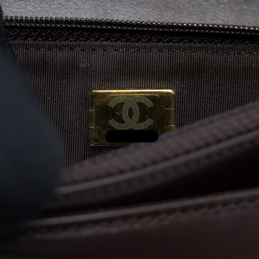 chanel-boy-wallet-on-chain-grained-calfskin-brown-lghw-microchip