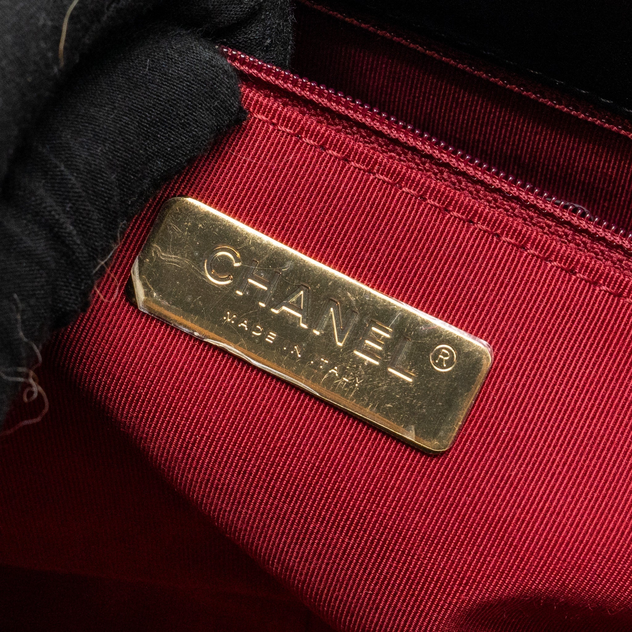 chanel-large-19-bag-lambskin-black-ghw-copy