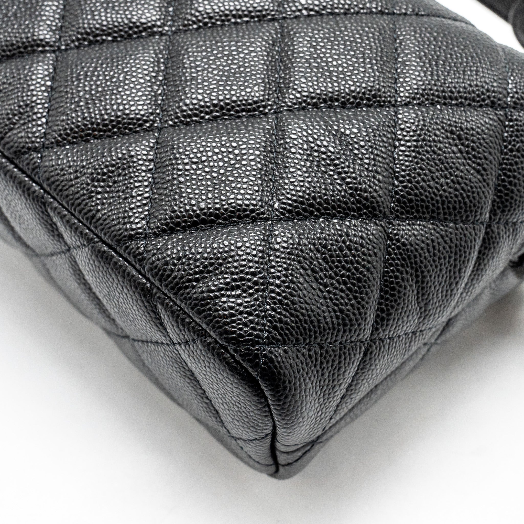 chanel-25c-hobo