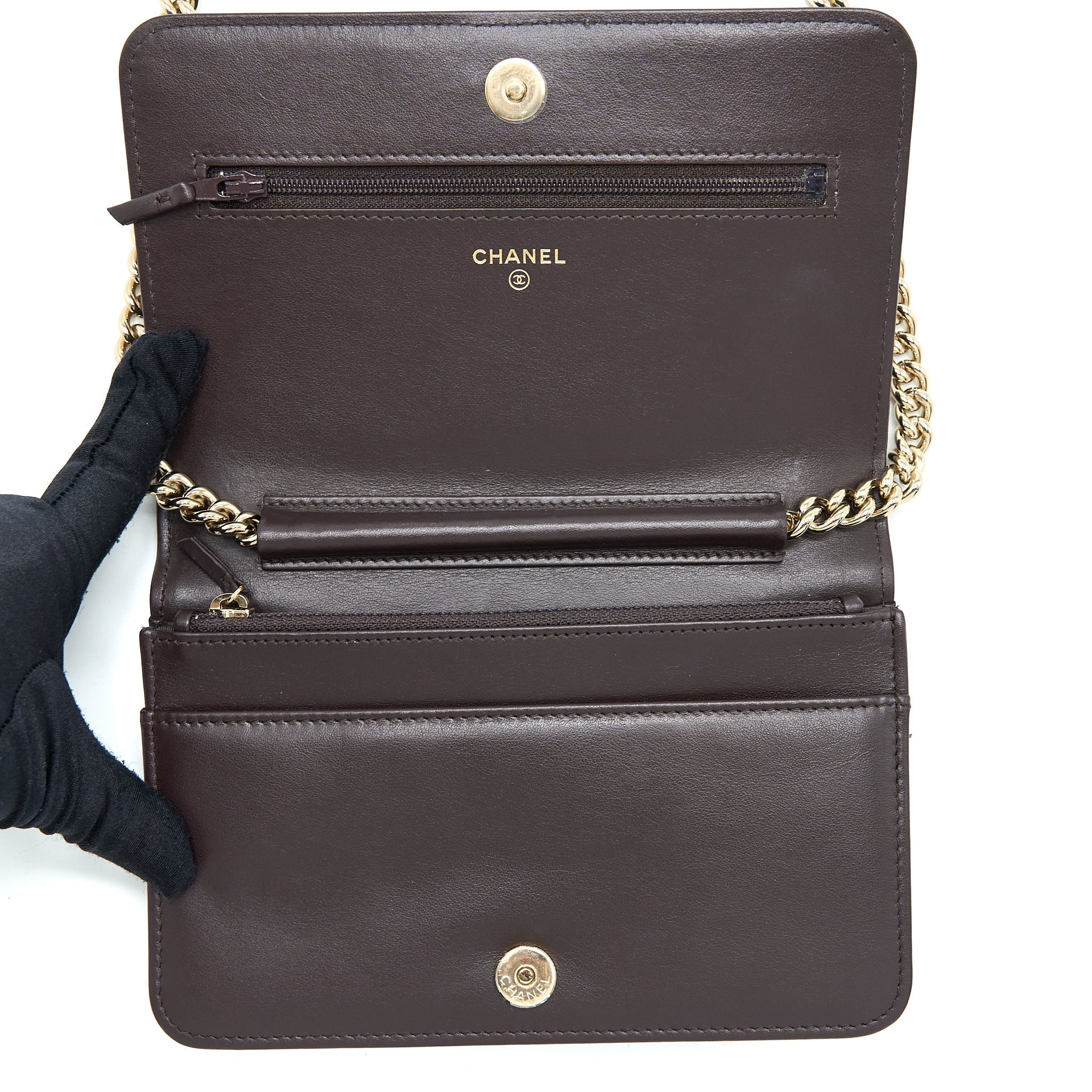 chanel-boy-wallet-on-chain-grained-calfskin-brown-lghw-microchip