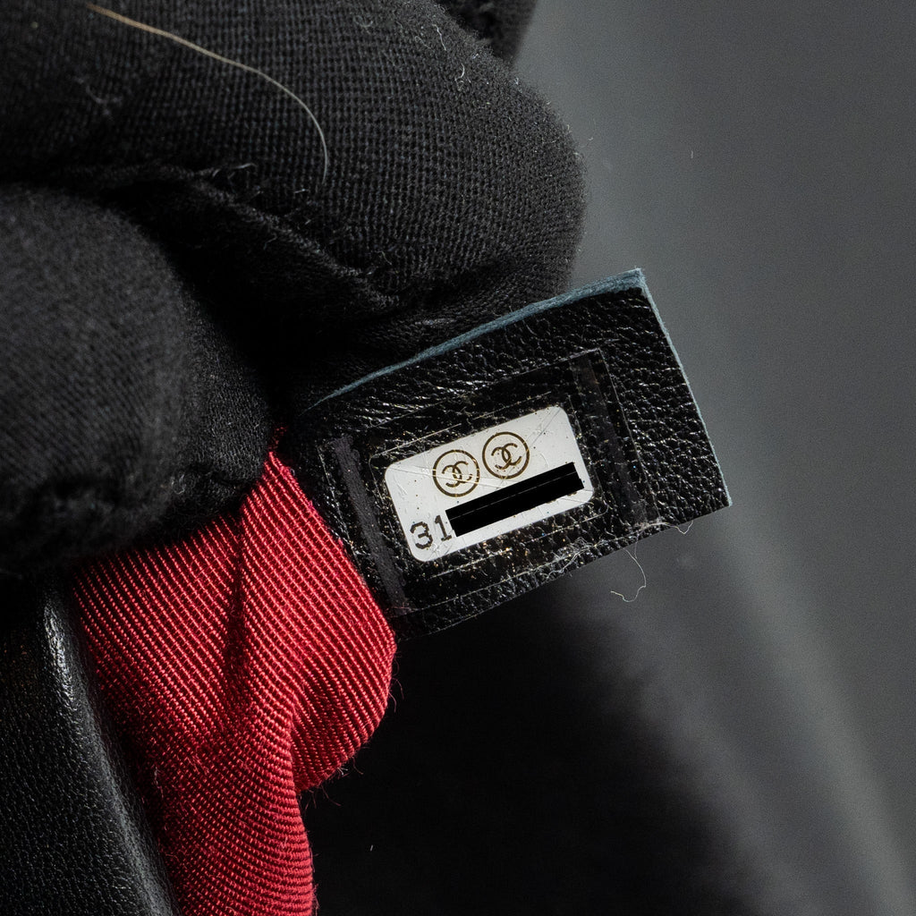 chanel-large-19-bag-lambskin-black-ghw-copy