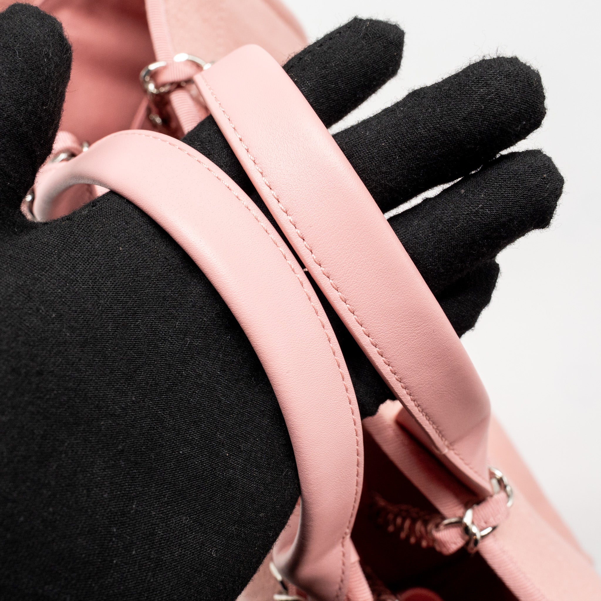 chanel-bag-pinkx1l319xj