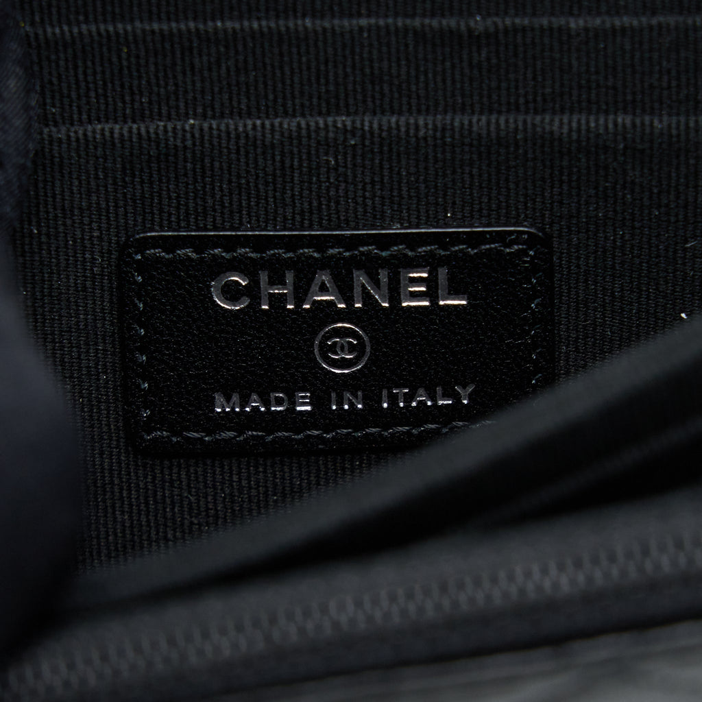 chanel-square-trendy-cc-wallet-on-chain-lambskin-so-black