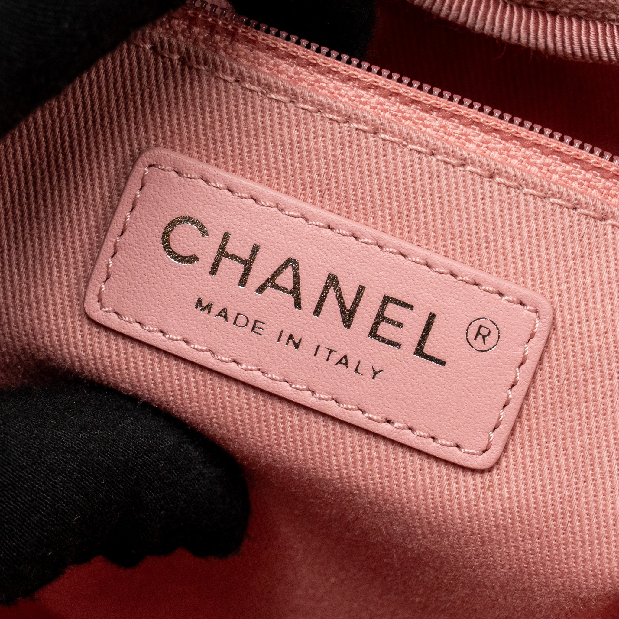 chanel-bag-pinkx1l319xj