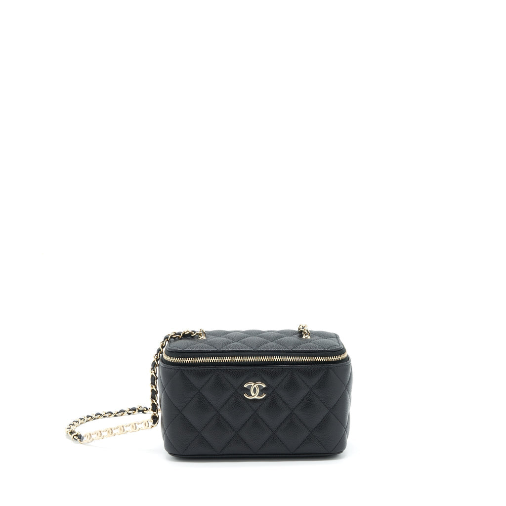 chanel-22p-long-vanity-with-cc-logo-chain-caviar-black-lghw-1