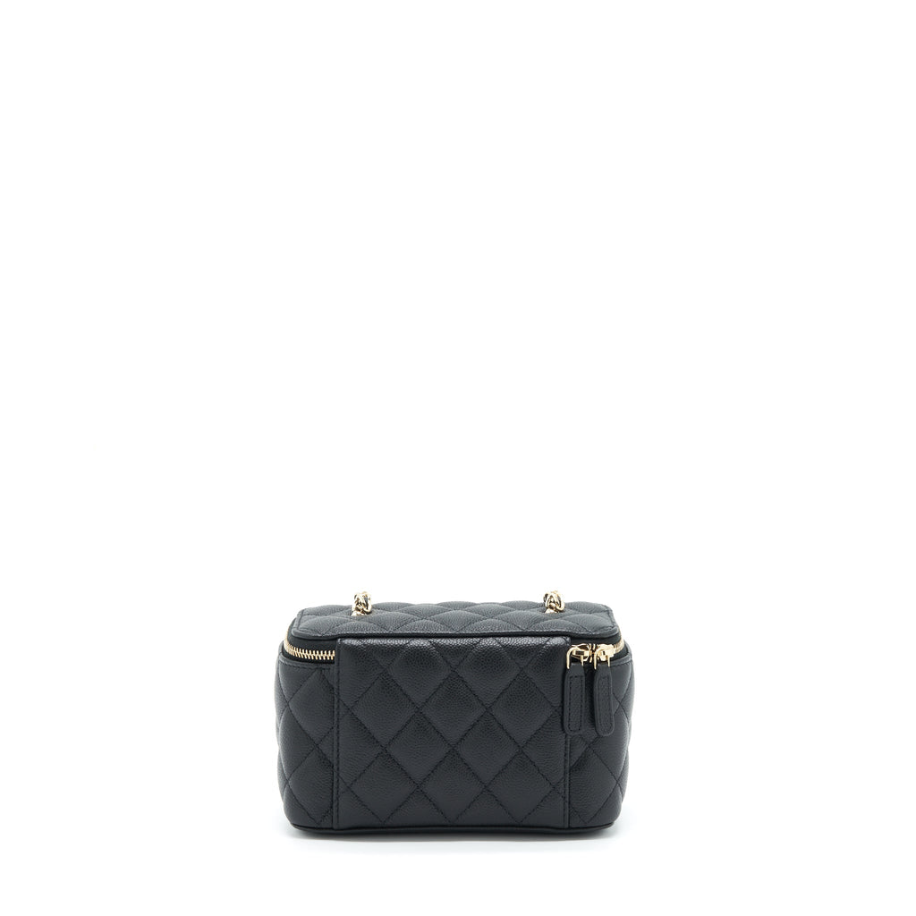 chanel-22p-long-vanity-with-cc-logo-chain-caviar-black-lghw-1