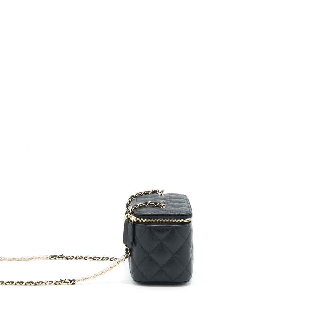 chanel-22p-long-vanity-with-cc-logo-chain-caviar-black-lghw-1