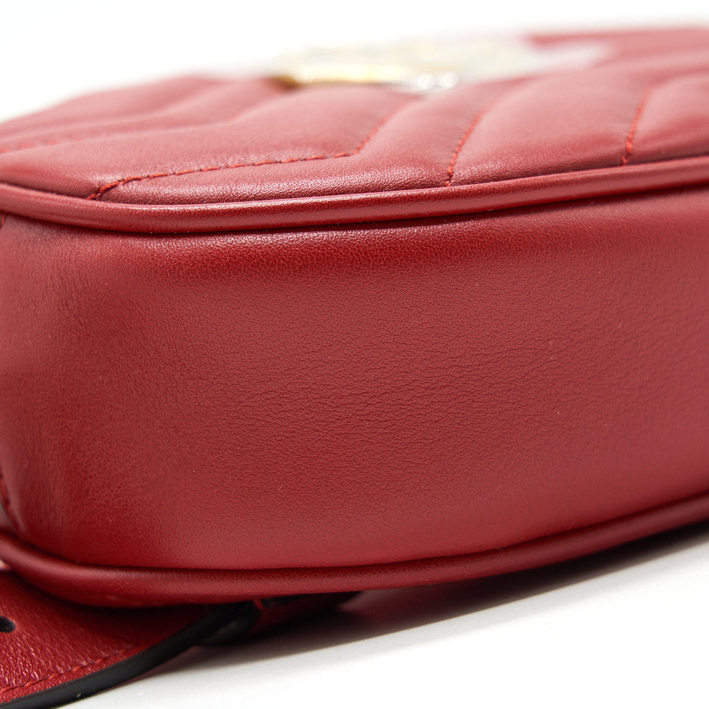 gucci-size85-gg-marmont-leather-belt-bag-red