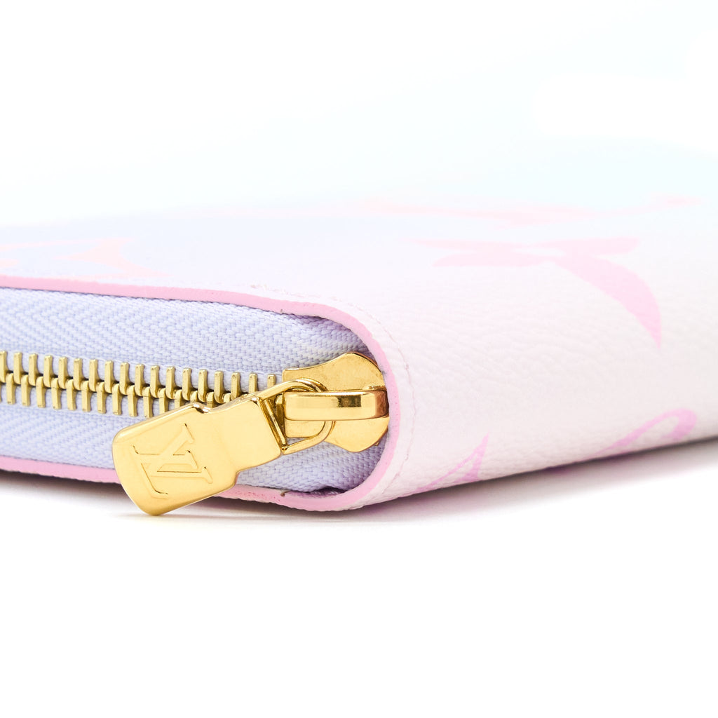 louis-vuitton-zippy-wallet-limited-monogram-coated-canvas-multicolour