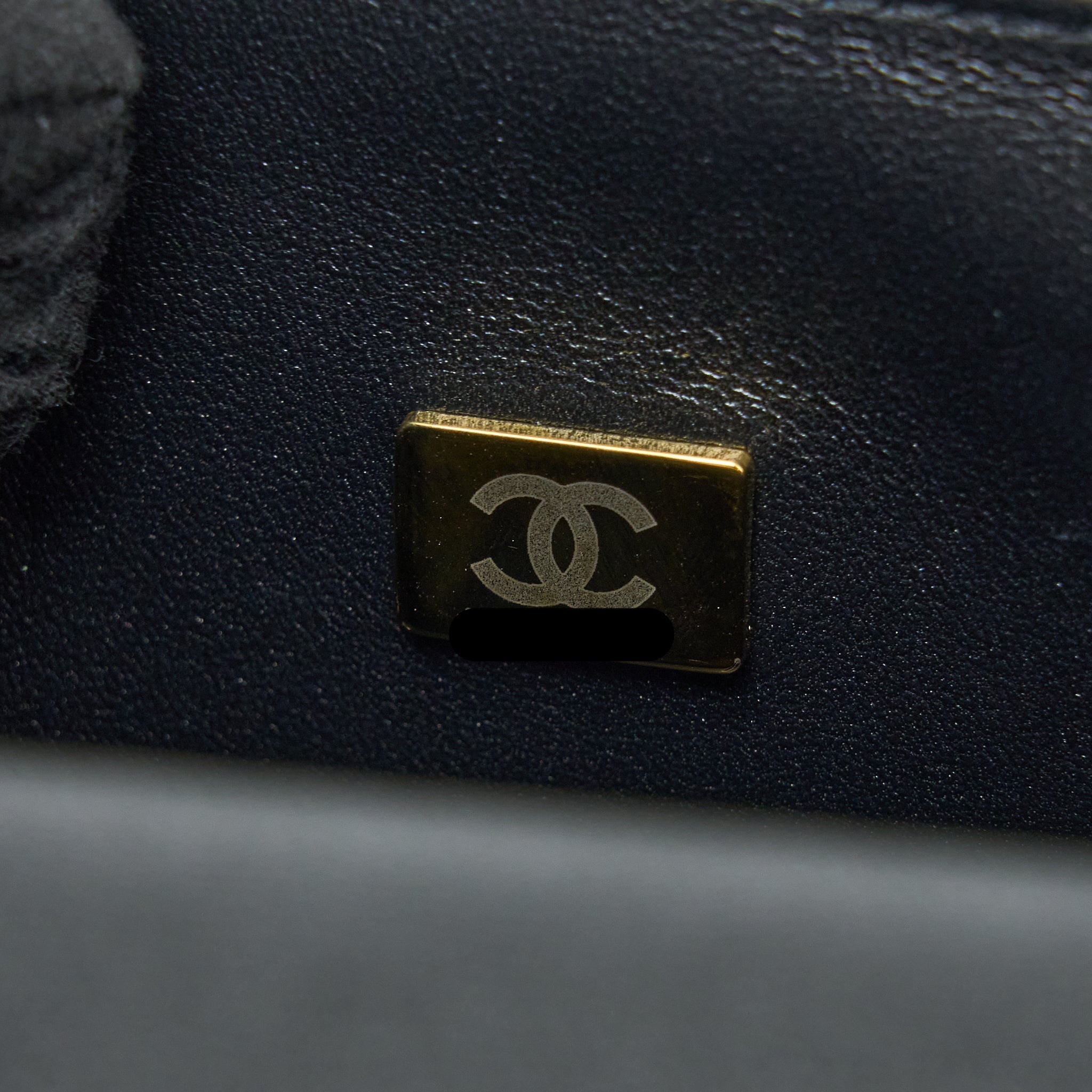 chanel-mini-boy-bag-calfskin-black-lghw-microchip