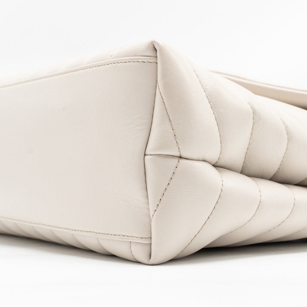 saint-laurent-ysl-medium-lou-lou-bag-calfskin-white-shw