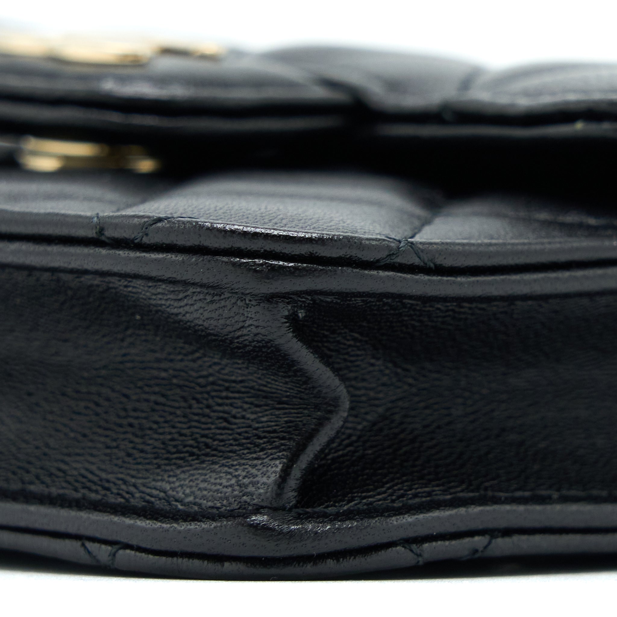 chanel-mini-top-handle-flap-bag-lambskin-black-lghw-1