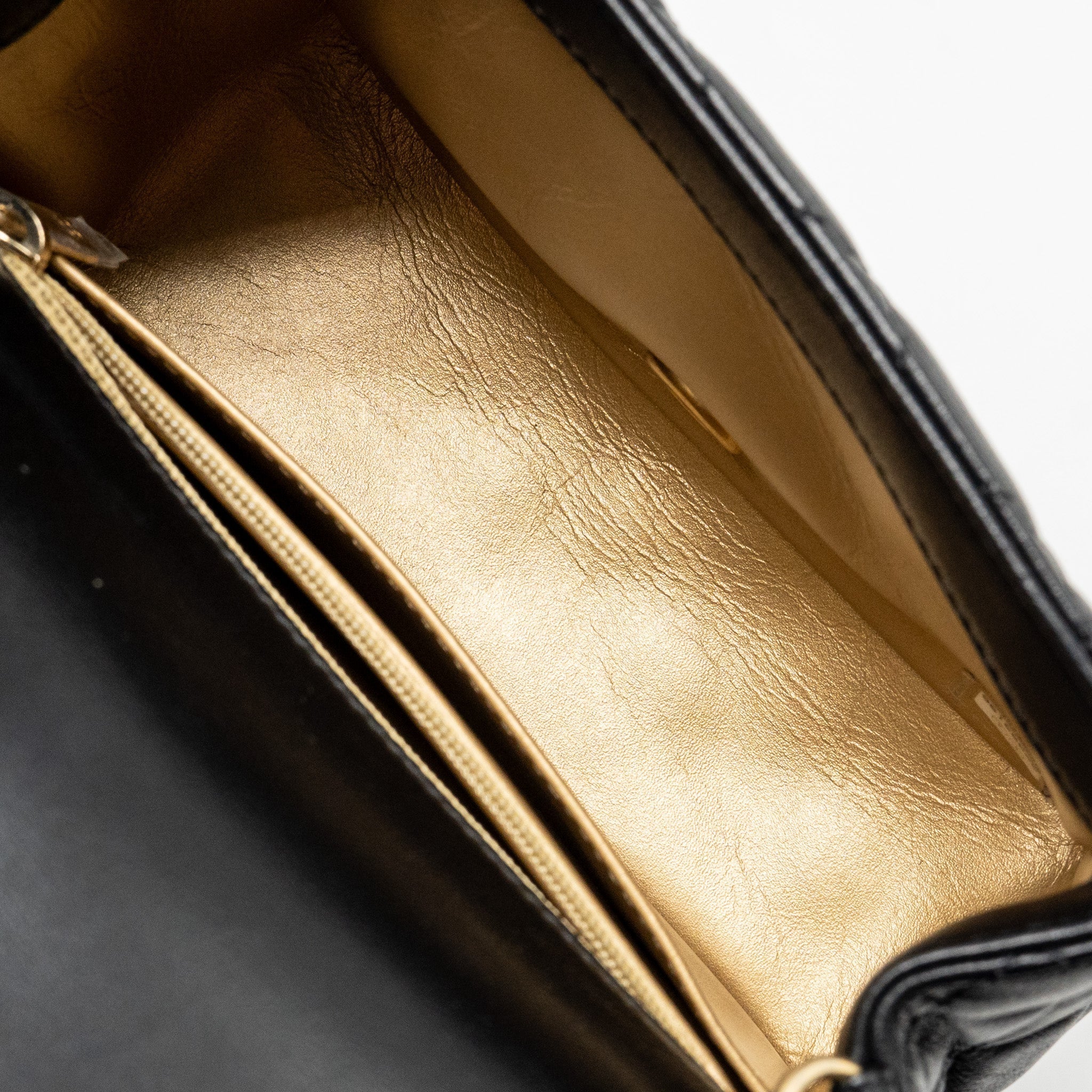 chanel-pearl-crush-mini-rectangular-flap-bag-lambskin-black-ghw-microchip-4
