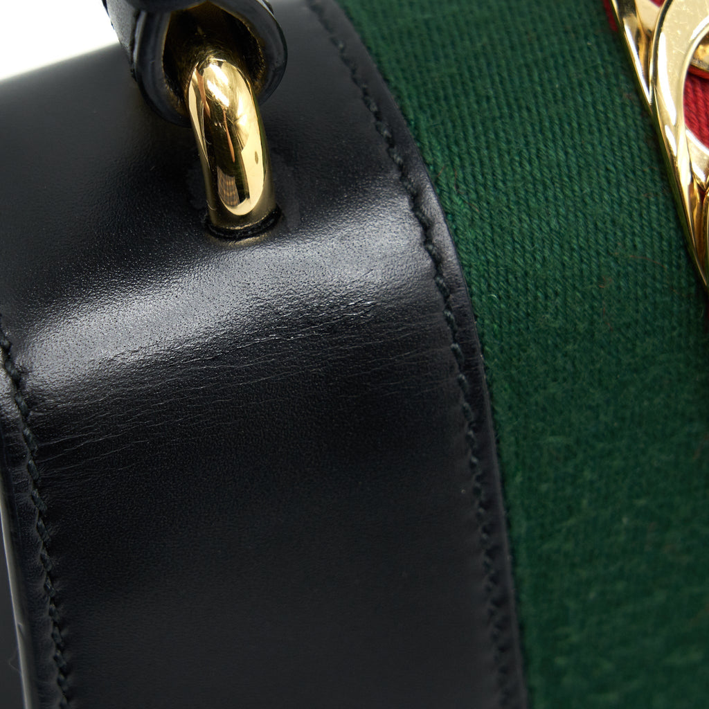 gucci-mini-sylvie-20cm-black