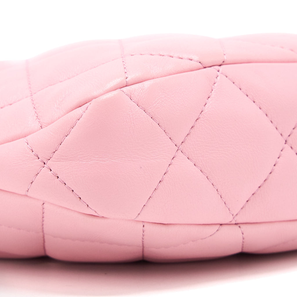 chanel-22k-hobo-bag-logo-chain-lambskin-pink-ghw-microchip