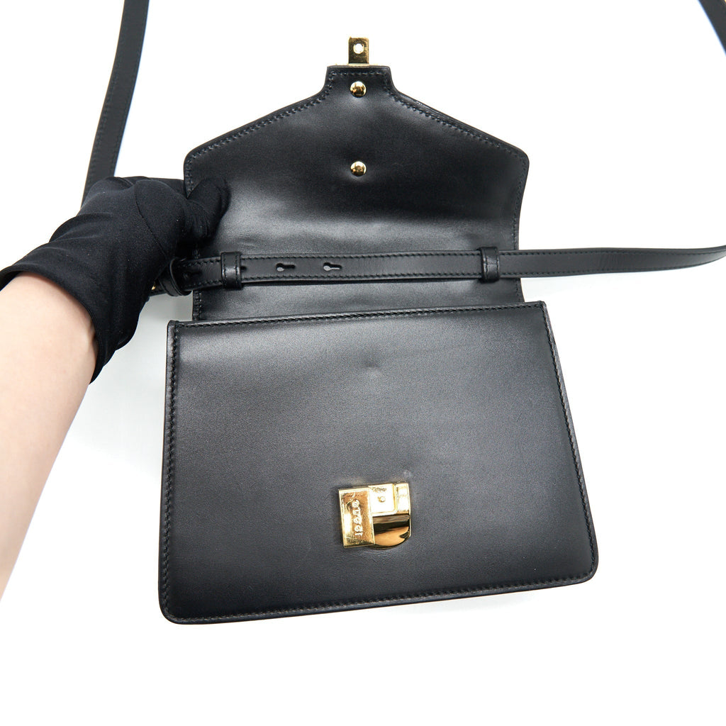 gucci-mini-sylvie-20cm-black