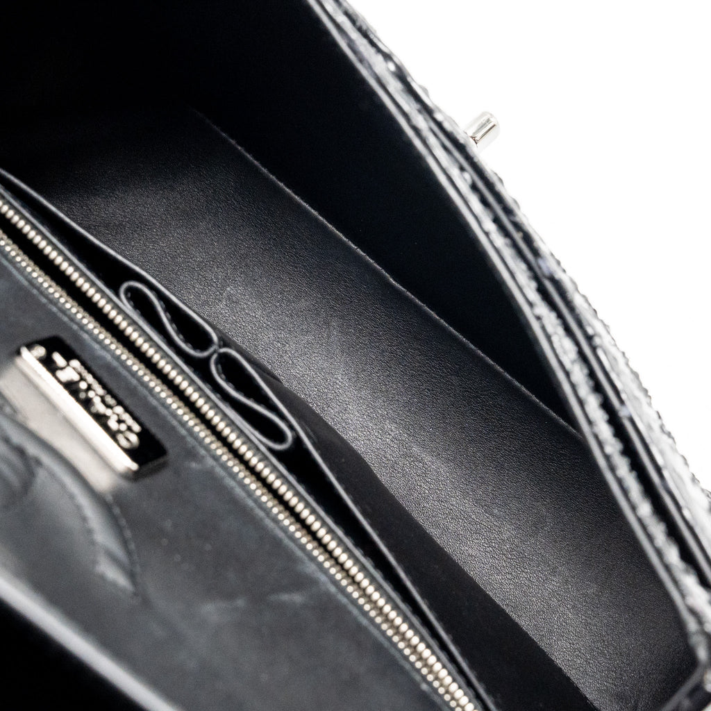 chanel-black-1