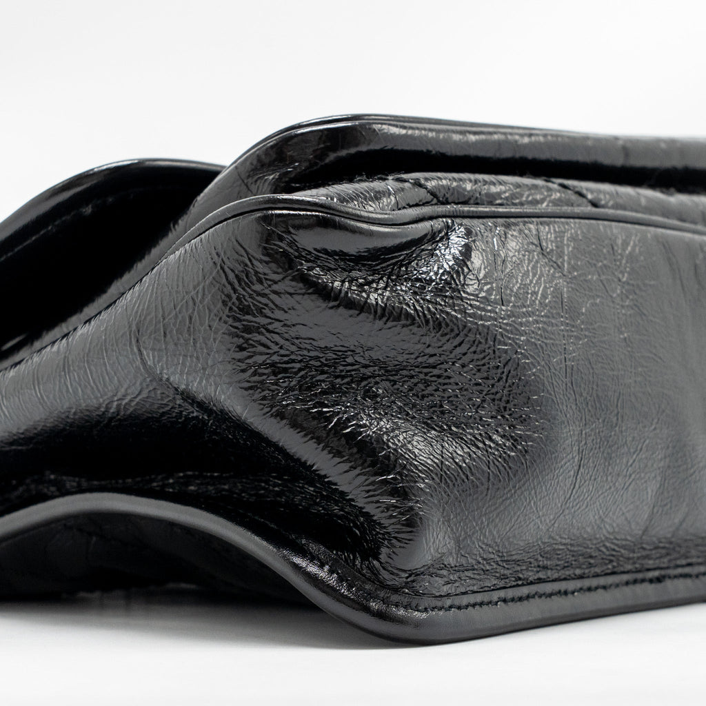 saint-laurent-ysl-medium-niki-calfskin-black-shw-3
