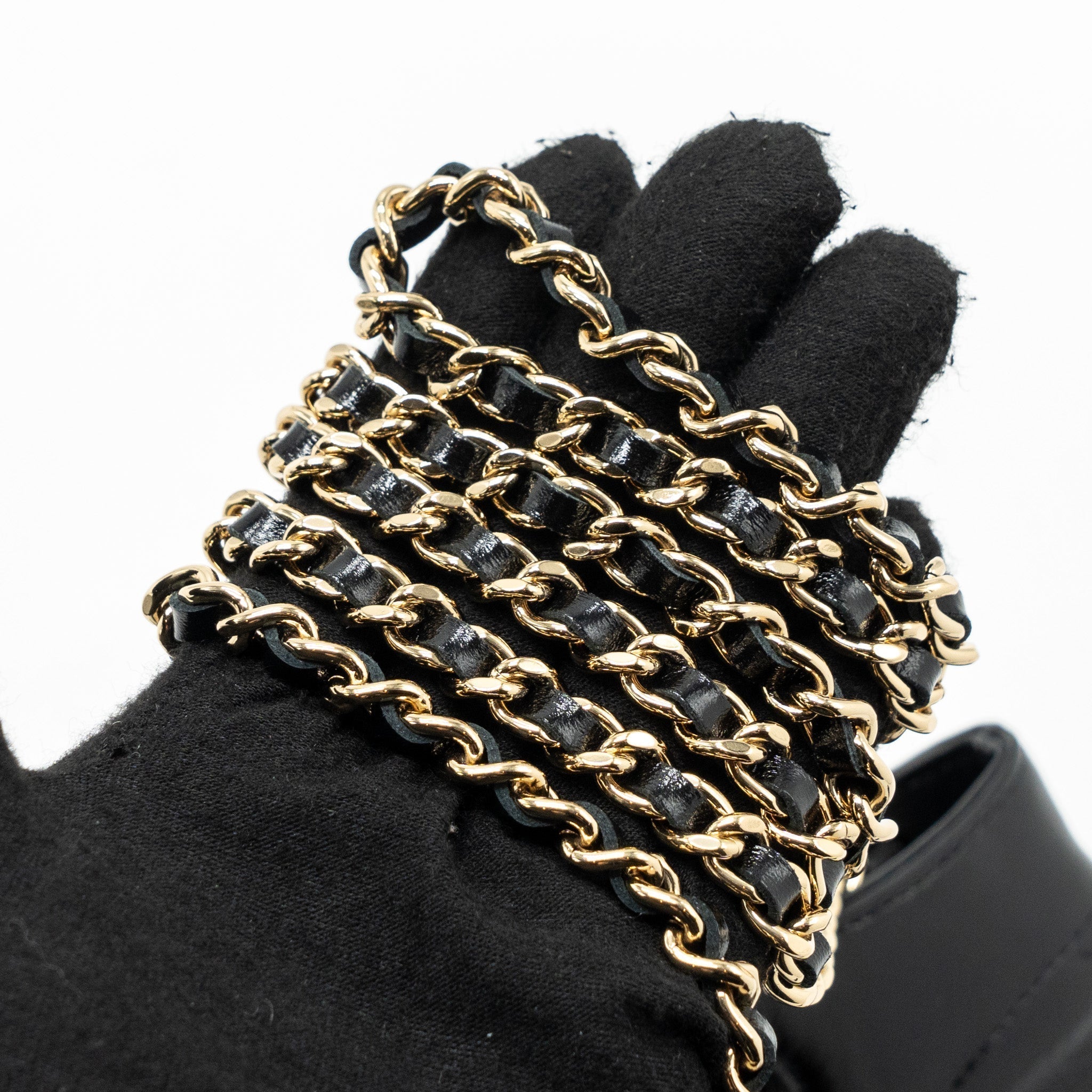 chanel-24c-mini-31-clutch-with-chain-shiny-calfskin-black-lghwmicrochip