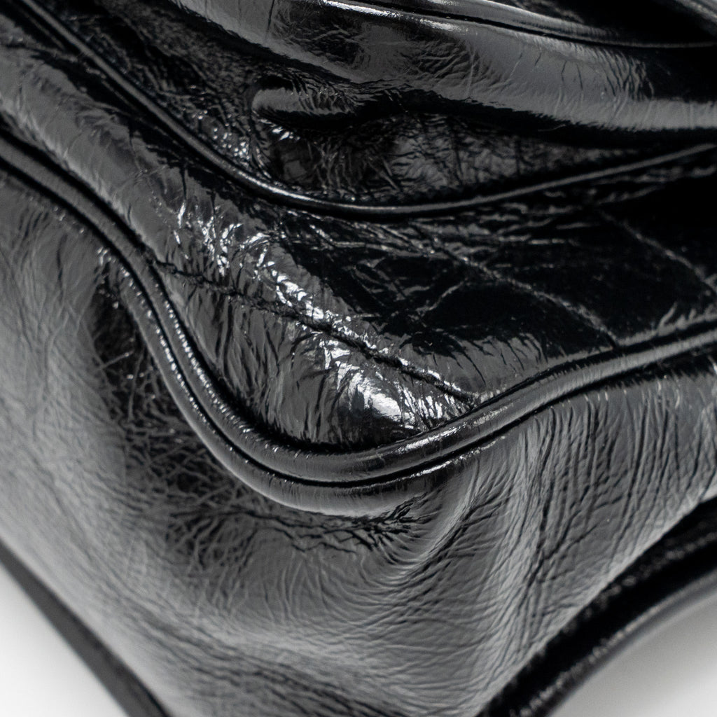 saint-laurent-ysl-medium-niki-calfskin-black-shw-3