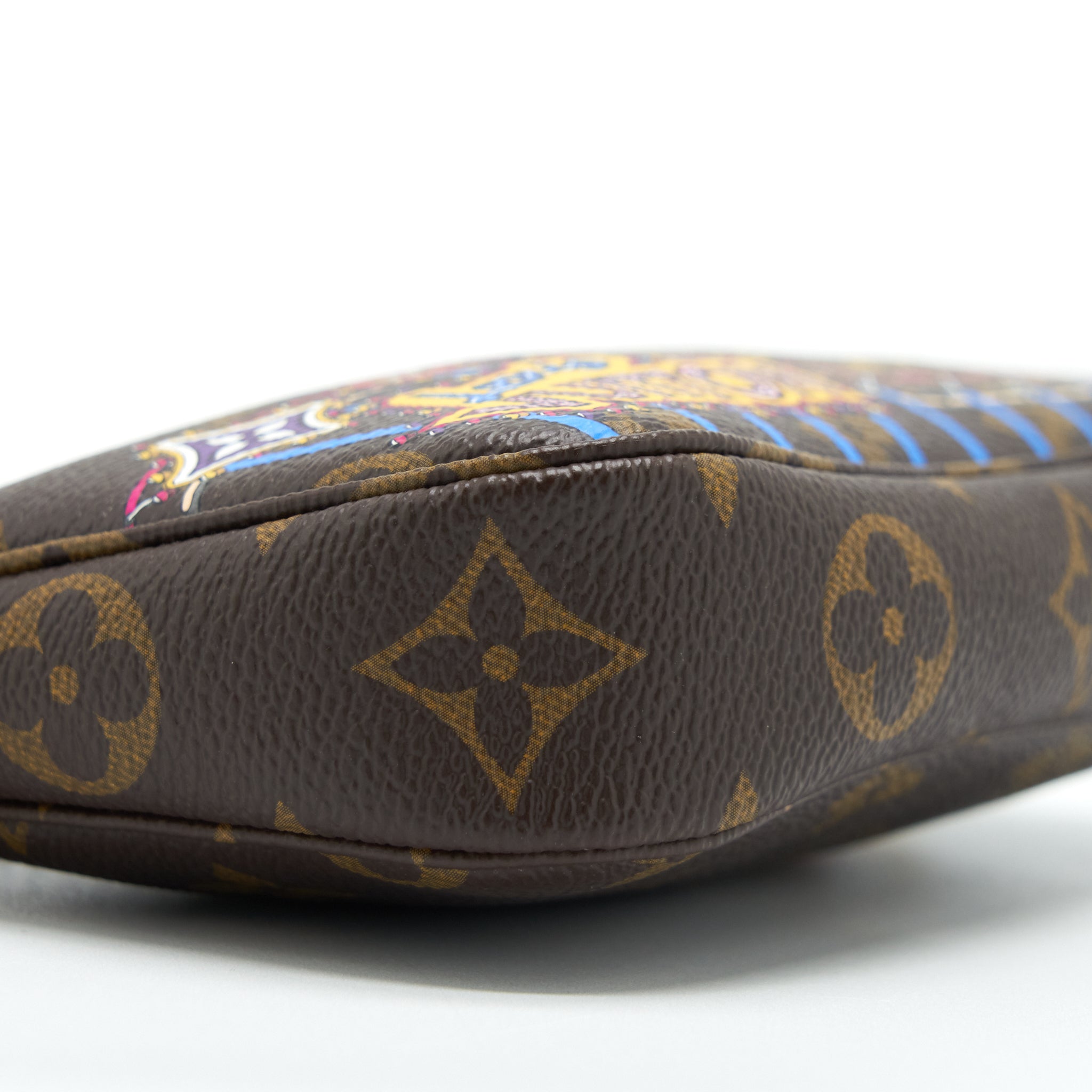 louis-vuitton-mini-pochette-limited-edition-monogram-canvas-ghw