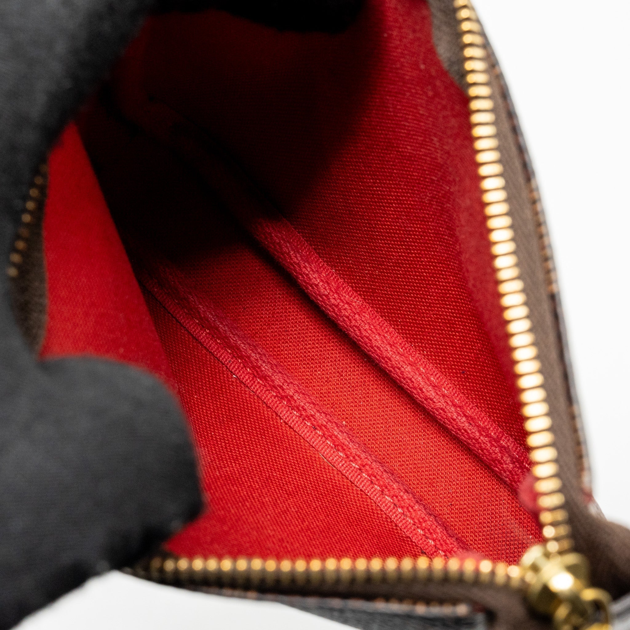 louis-vuitton-mini-pochette-accessories-damier-ebene-ghw-1