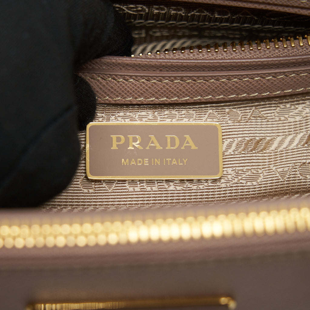 prada-saffiano-leather-mini-beige-with-strap
